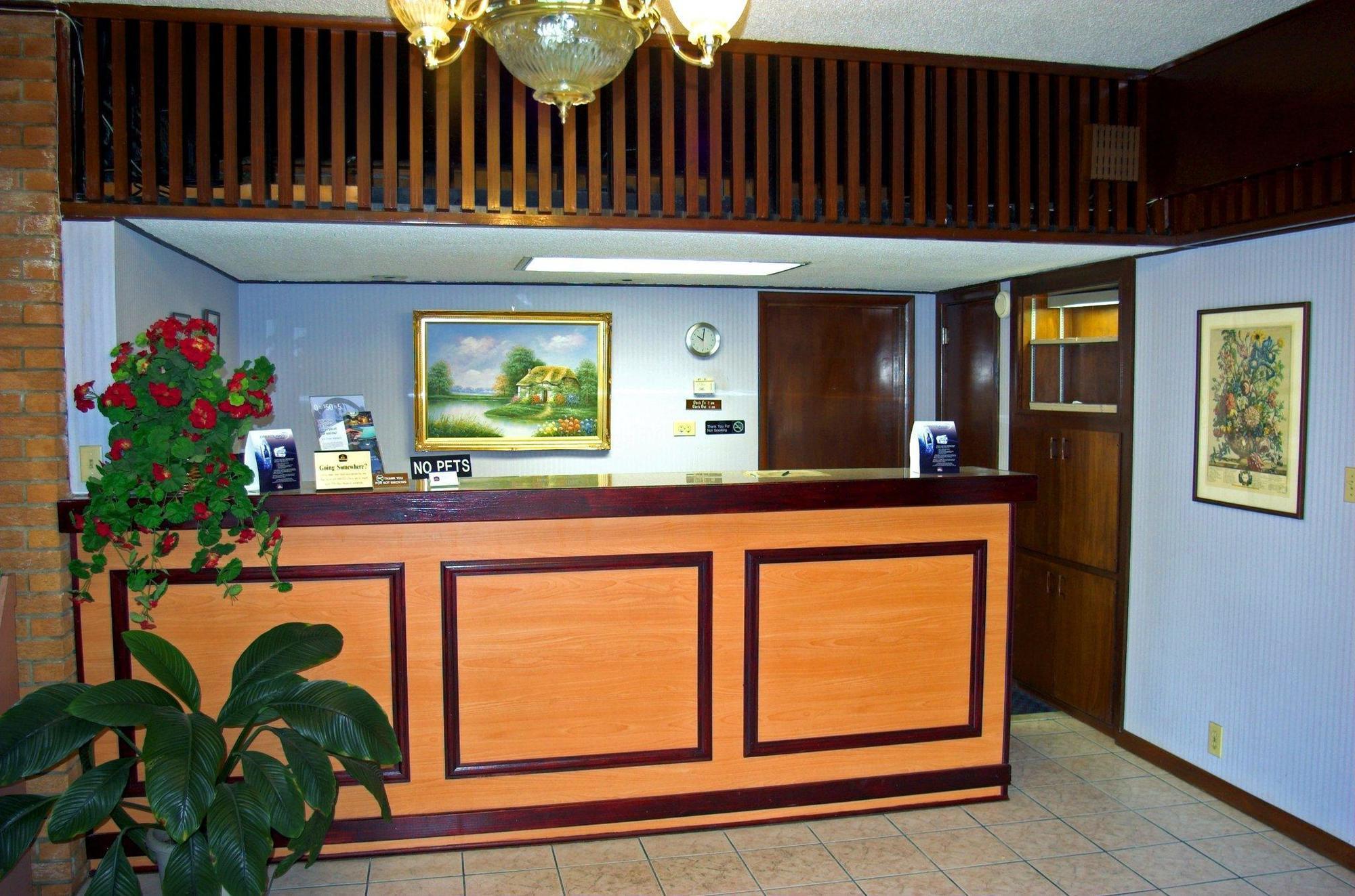 The Carolinian Inn Wilmington Exteriör bild